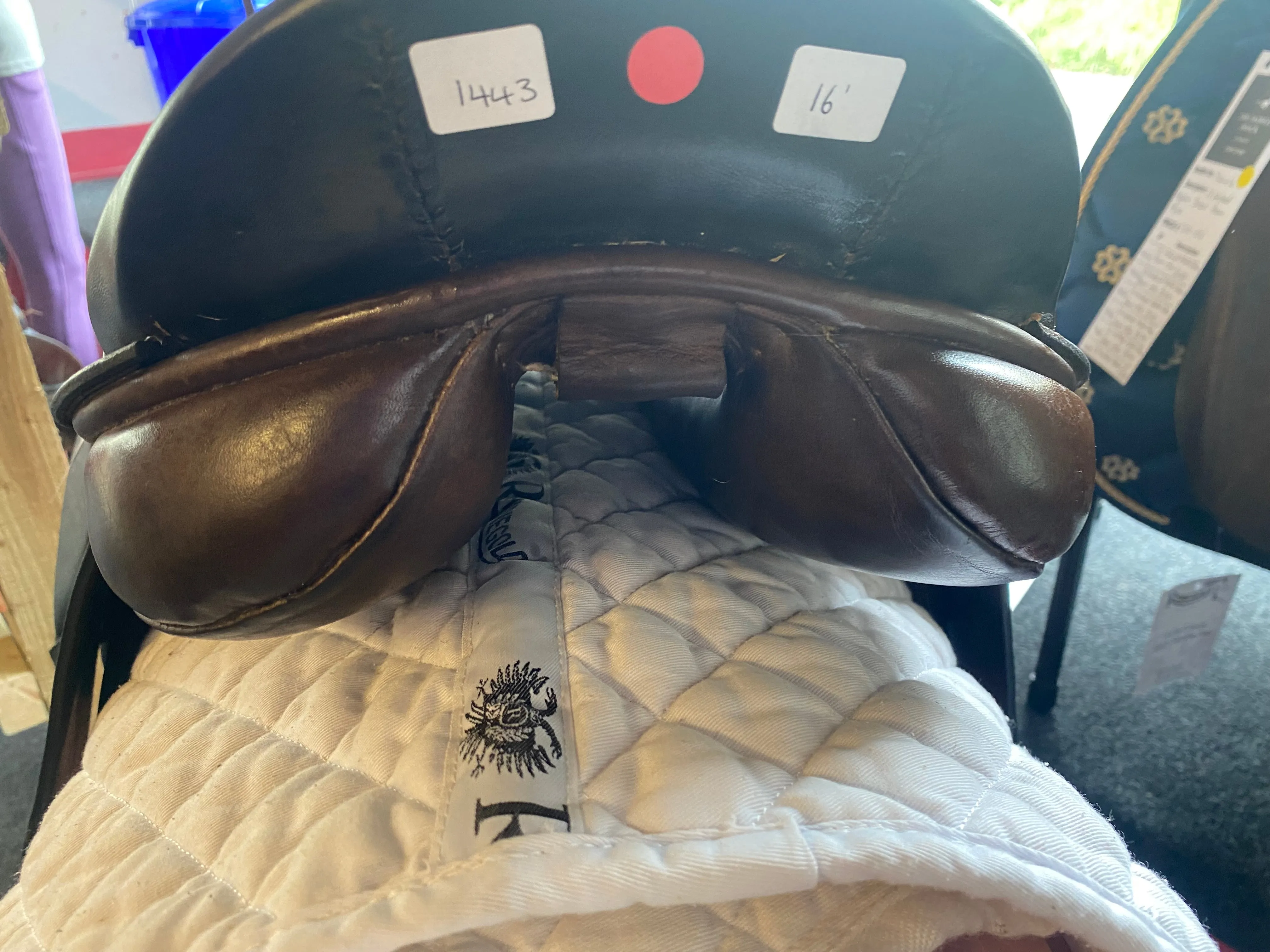 #1443 16" Kingston GP/WH Wide fit