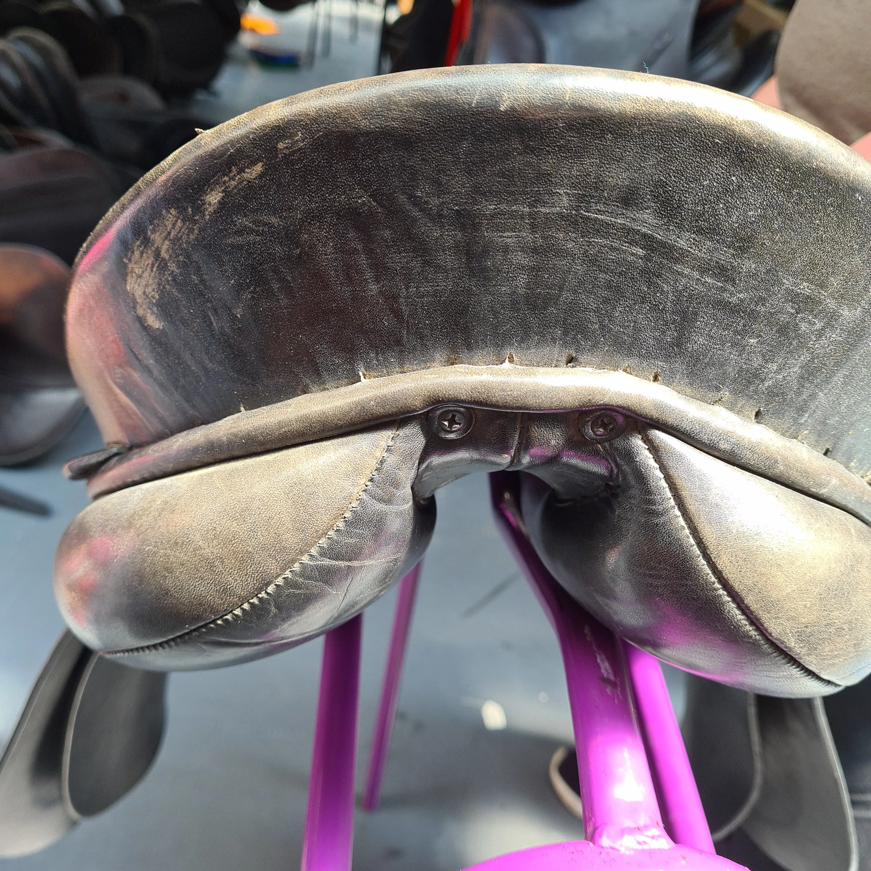 17" Kieffer GP Black saddle med fit