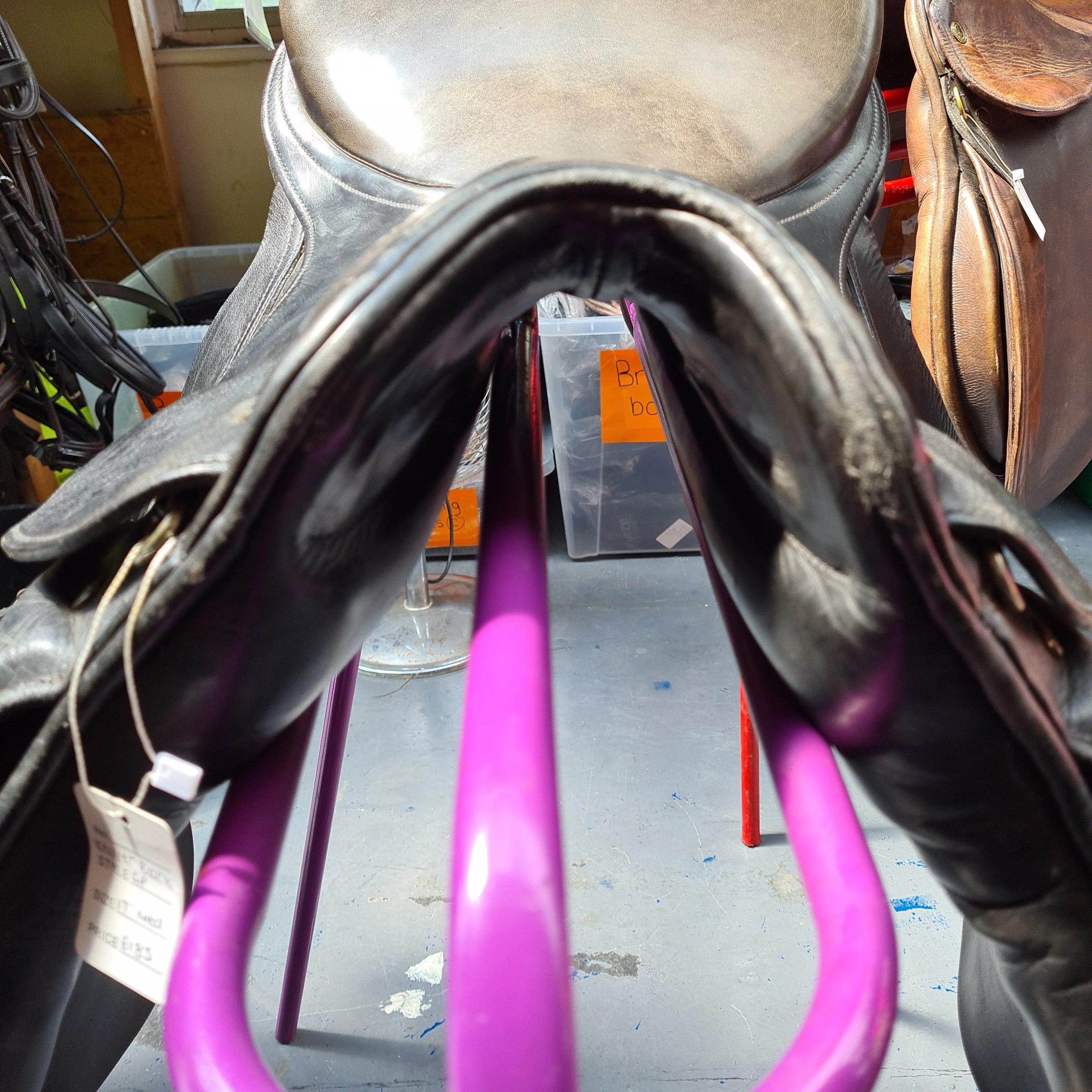 17" Kieffer GP Black saddle med fit