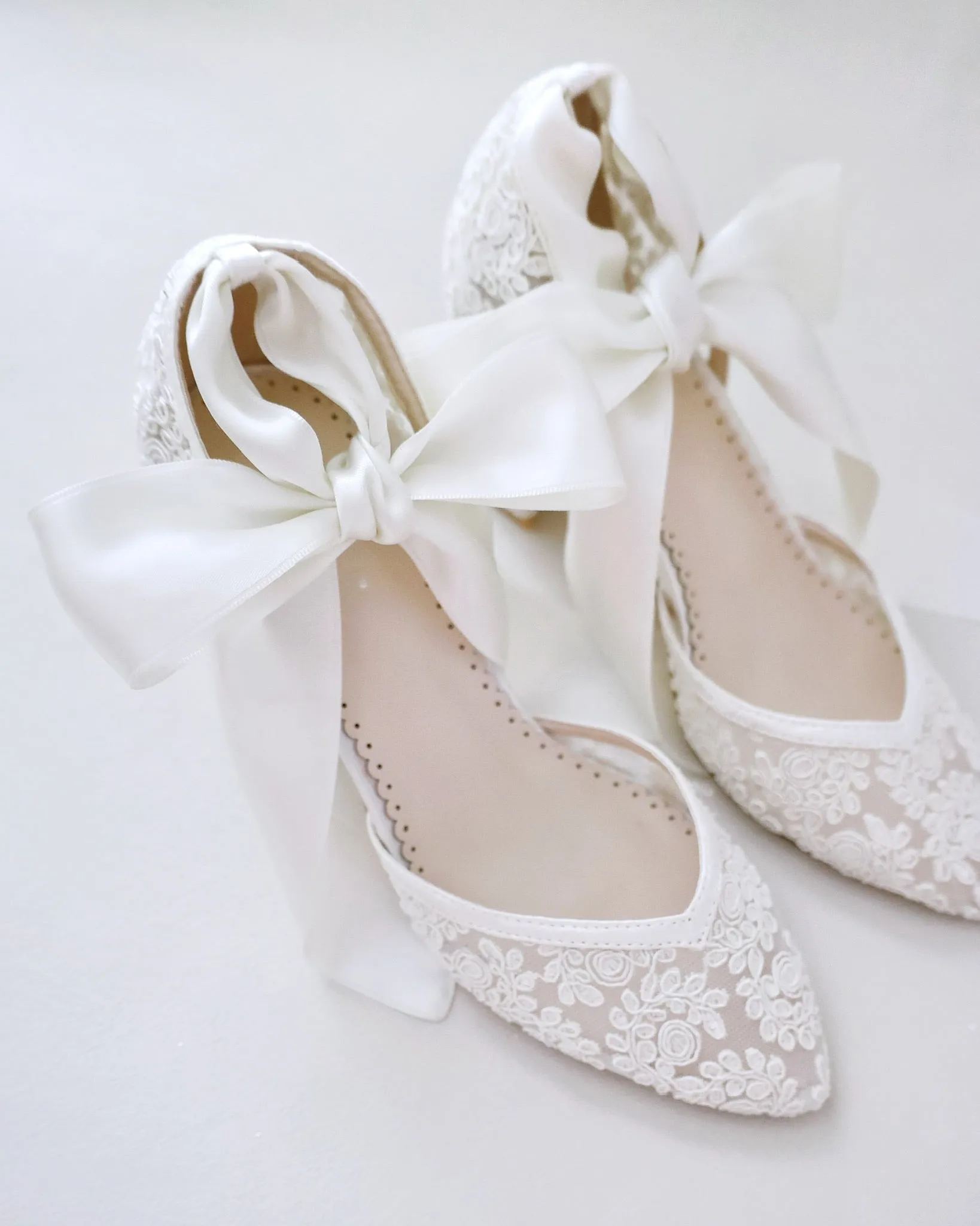Block Heel Lace Ankle Wrap Bridal Shoes