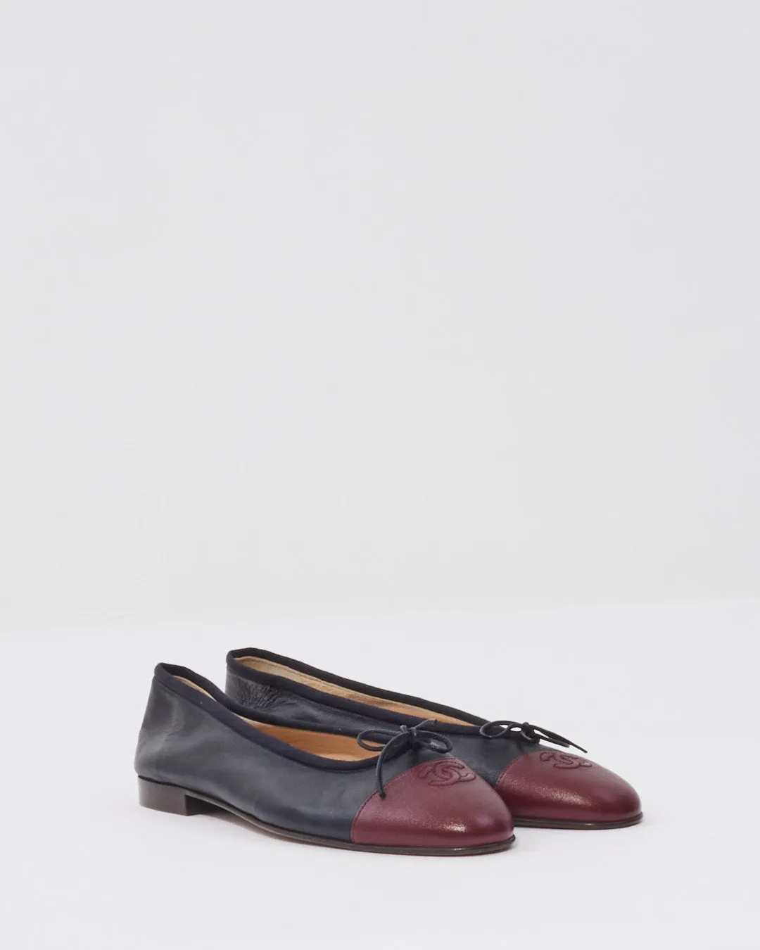 Chanel Black/Burgundy CC Ballerina Flats - 41