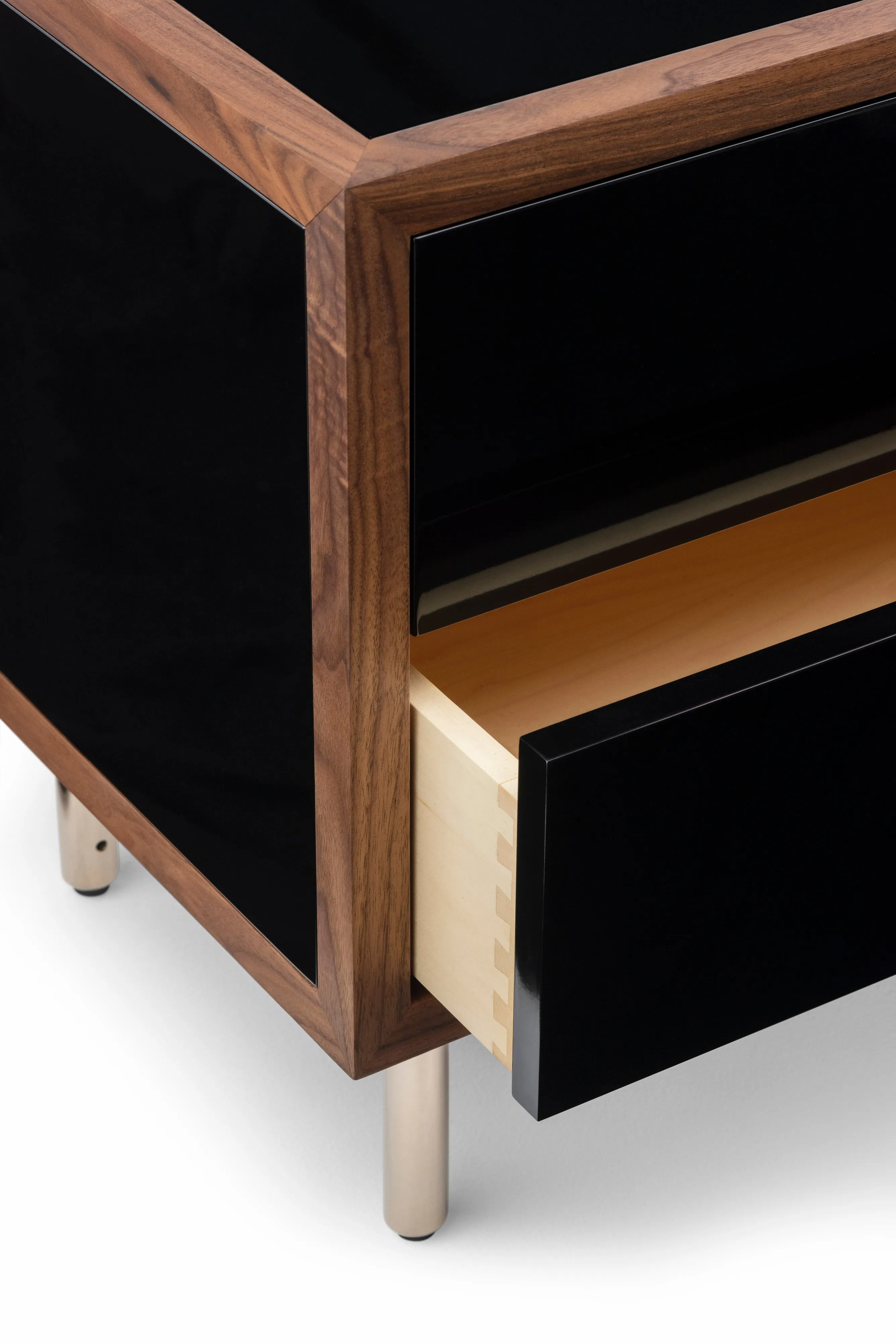 Classon Bedside Chest