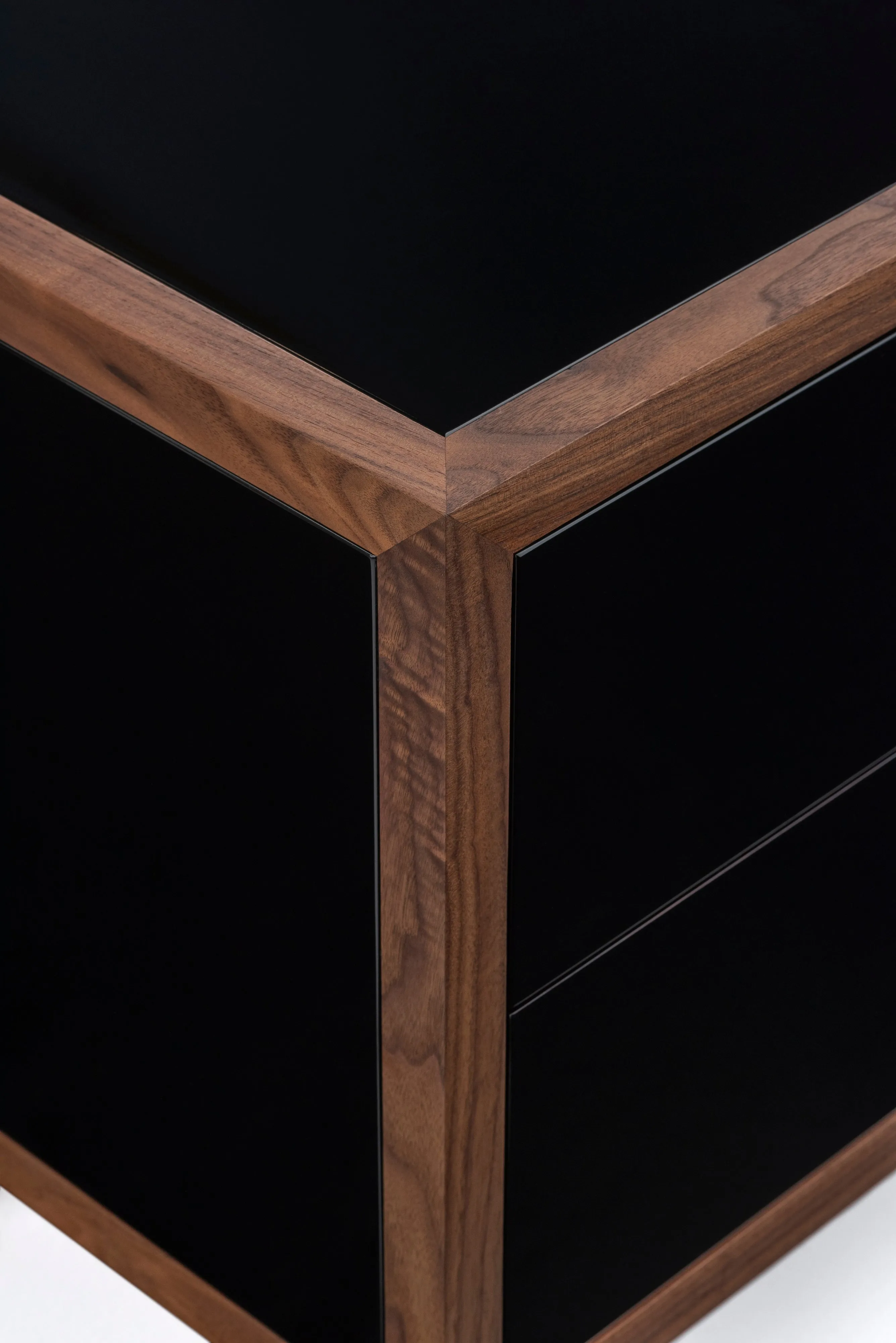 Classon Bedside Chest