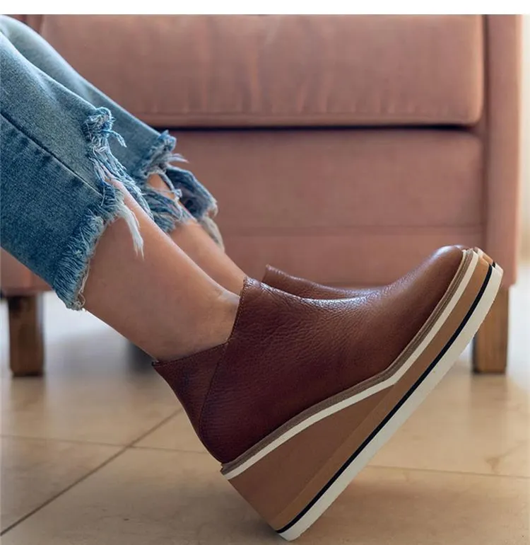 Comfortable and fashionable orthopedic Shoes