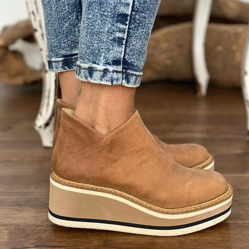 Comfortable and fashionable orthopedic Shoes