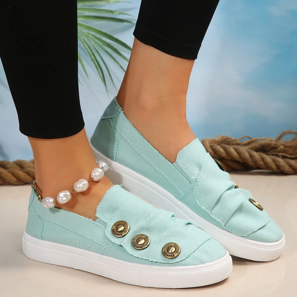 Creamtopmall Buttons canvas flat loafers