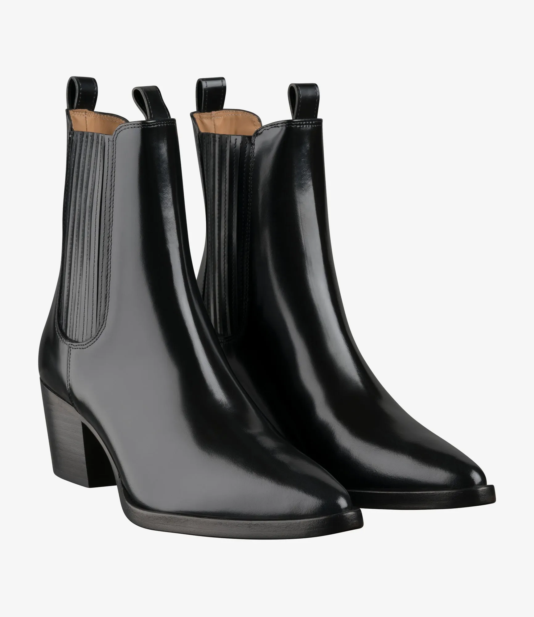 Debbie Santiago boots