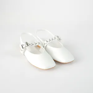 FLAT SHOE