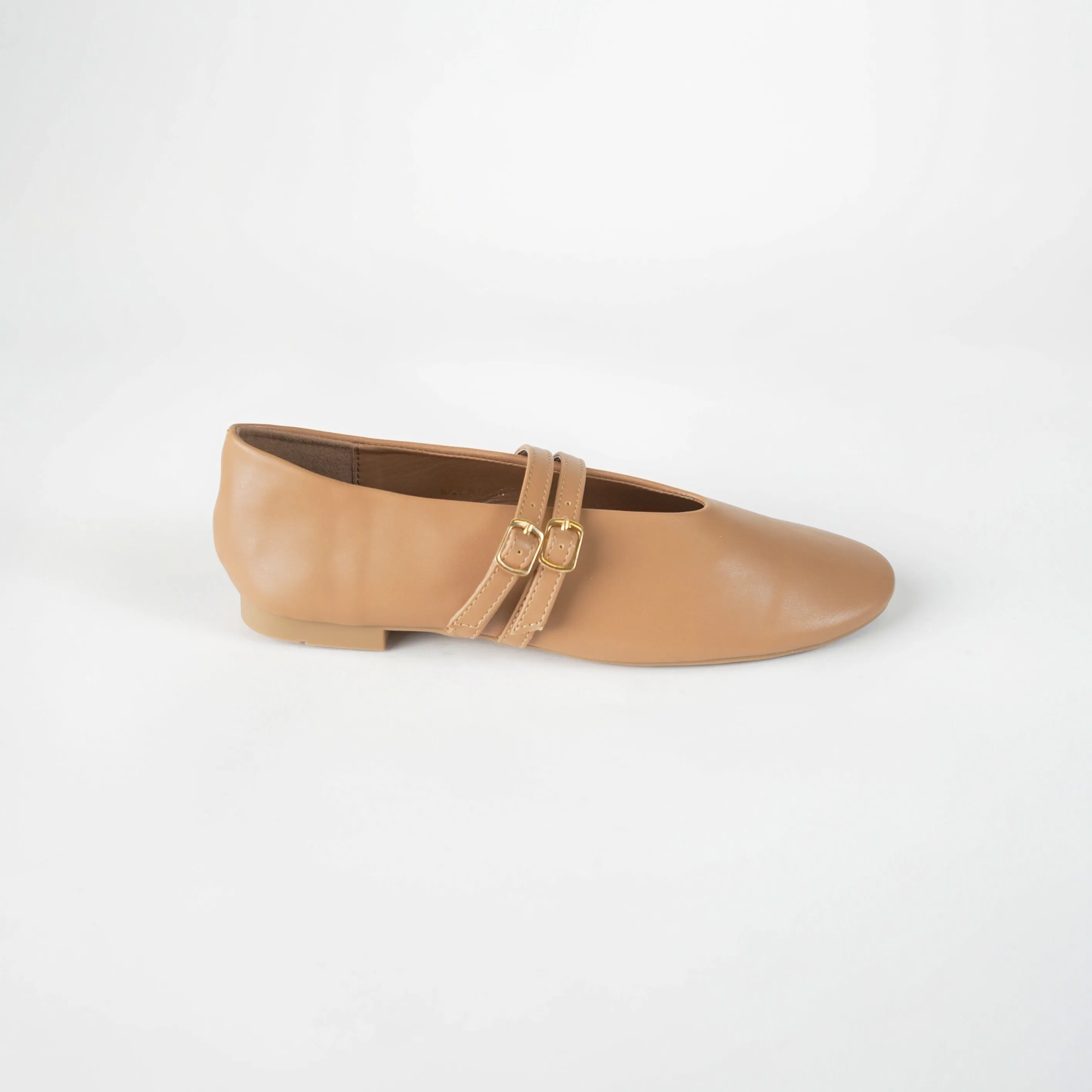 FLAT SHOE