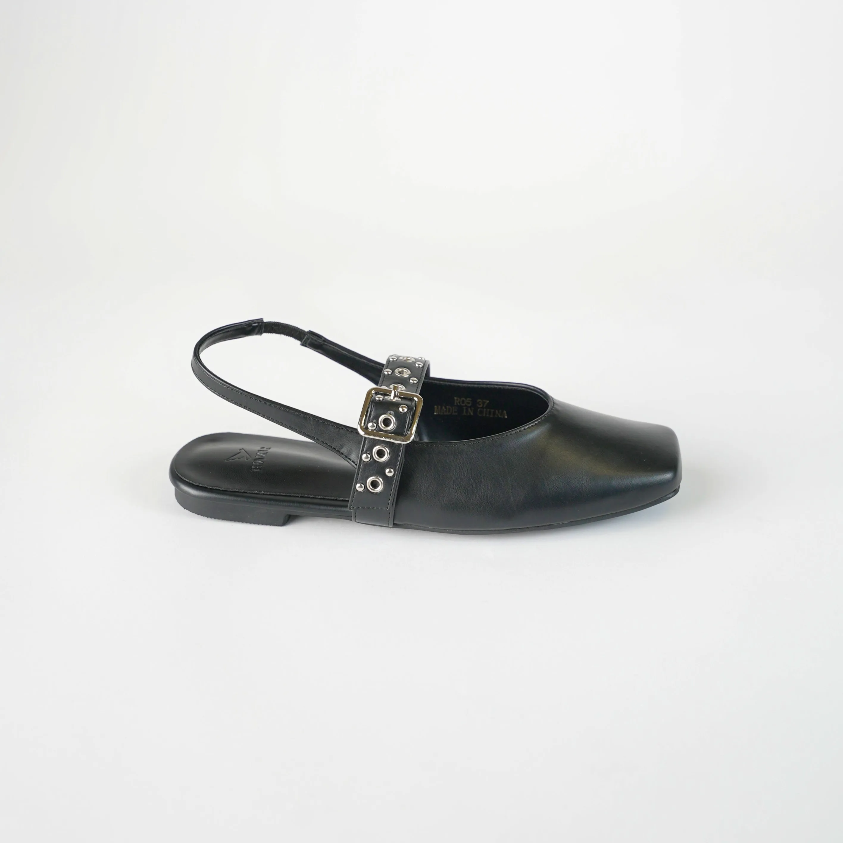FLAT SHOE