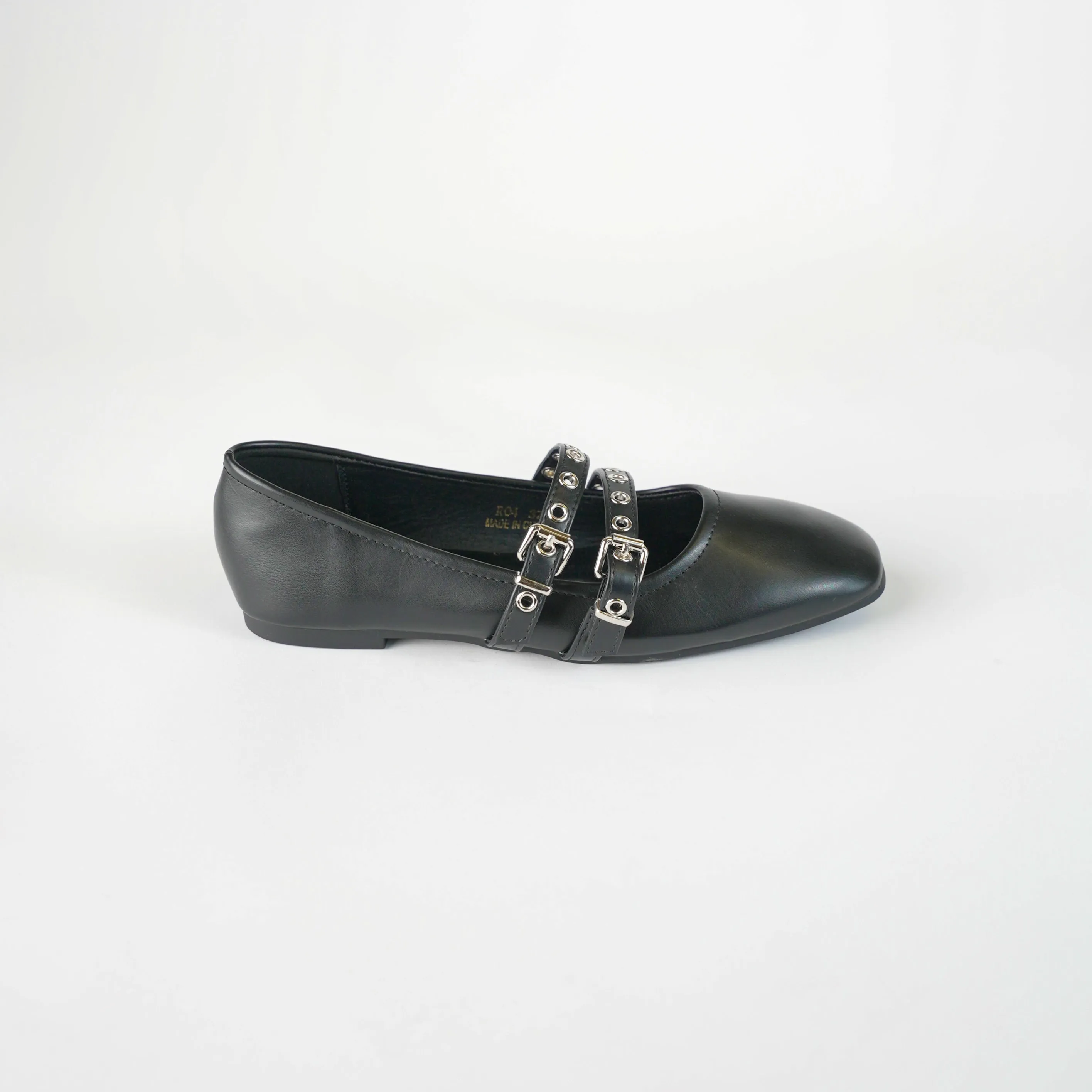 FLAT SHOE