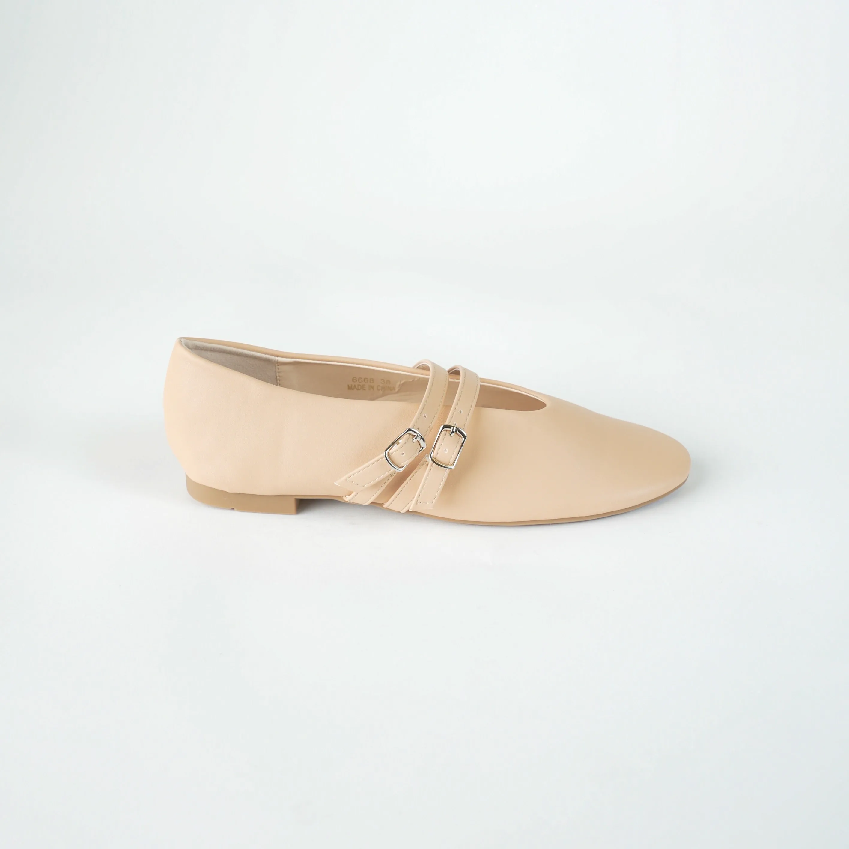 FLAT SHOE