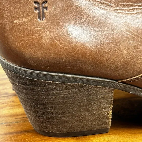 Frye Women’s Boots Jennifer Ankle Booties Brown Leather Size 8.5 M