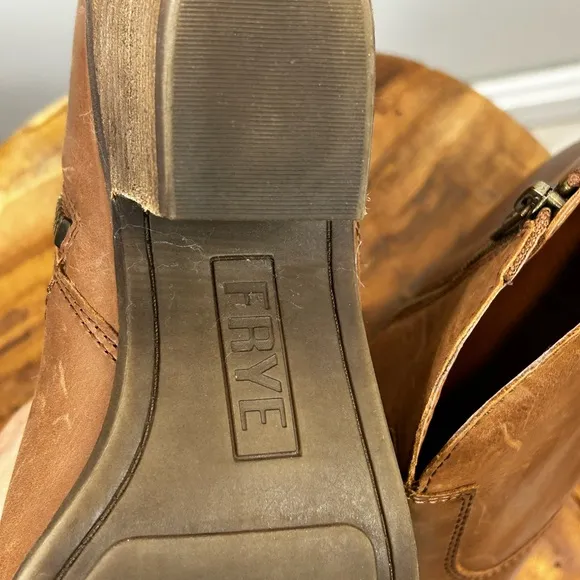 Frye Women’s Boots Jennifer Ankle Booties Brown Leather Size 8.5 M