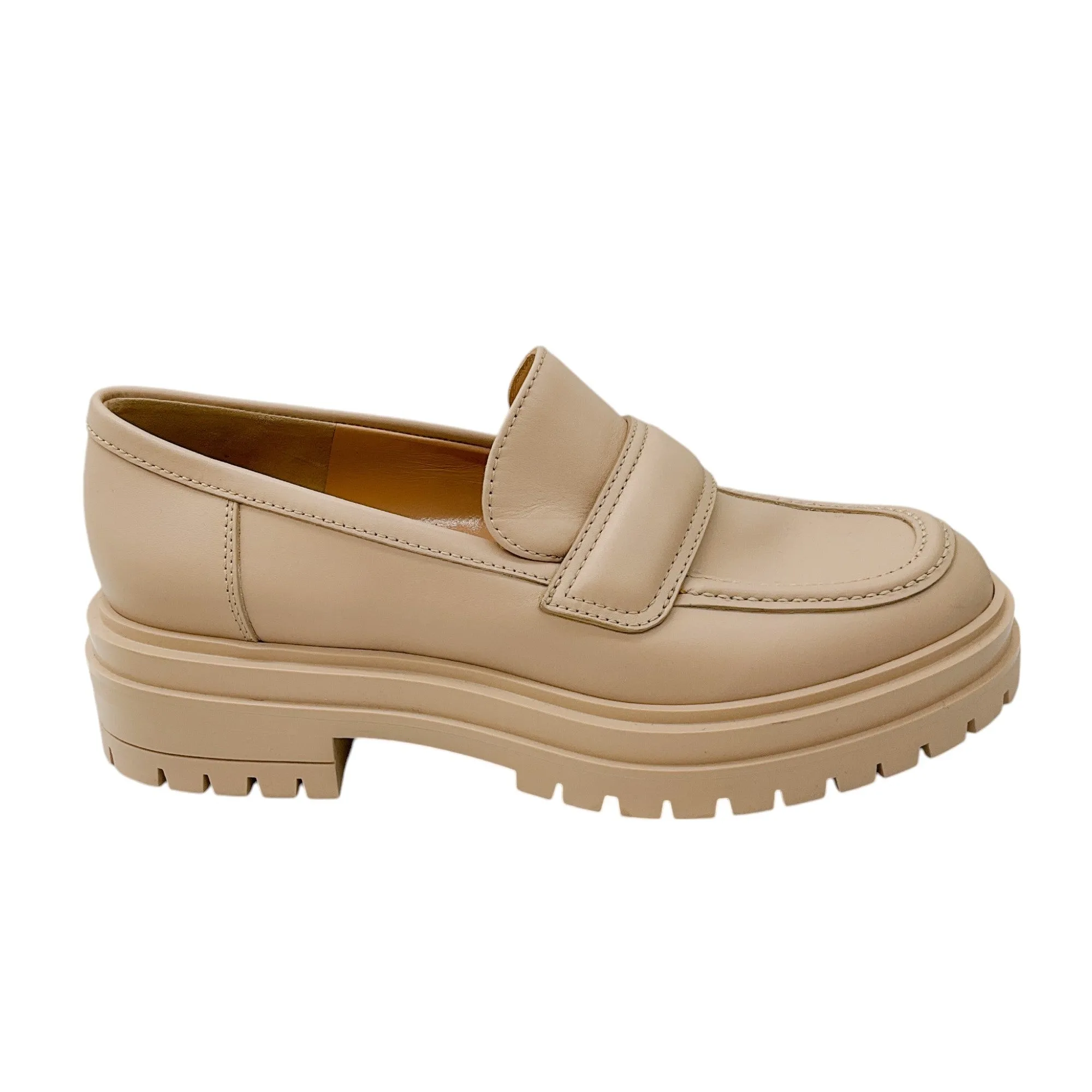 Gianvito Rossi Beige Argo Lug Sole Leather Loafers