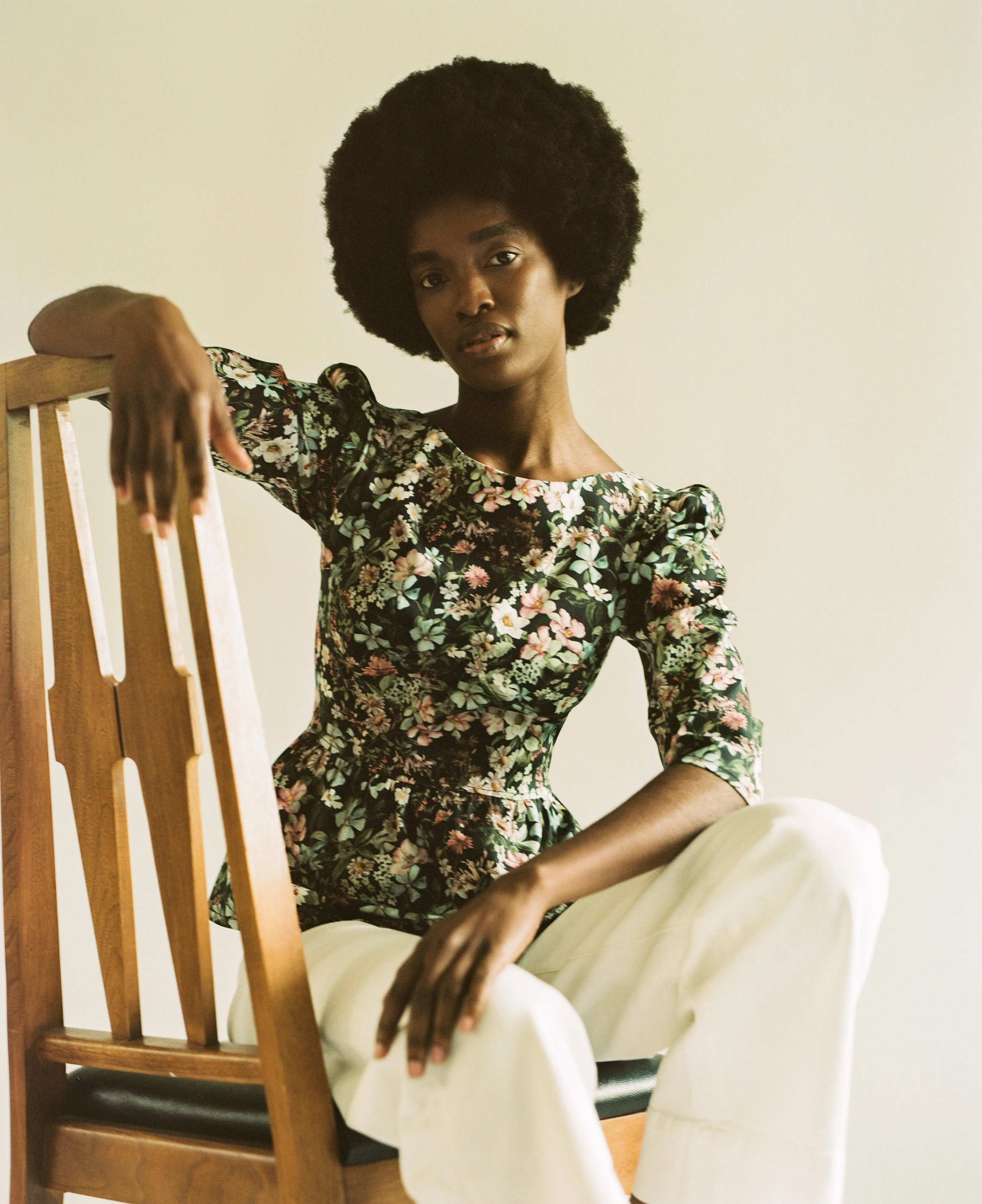 Hannah Bateau Neck Top with Corset Seam Details / Black Floral Cotton