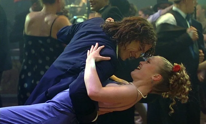 Julia Stiles As Kat Stratford Dress in 10 Things I Hate About You Prom Blue Dress