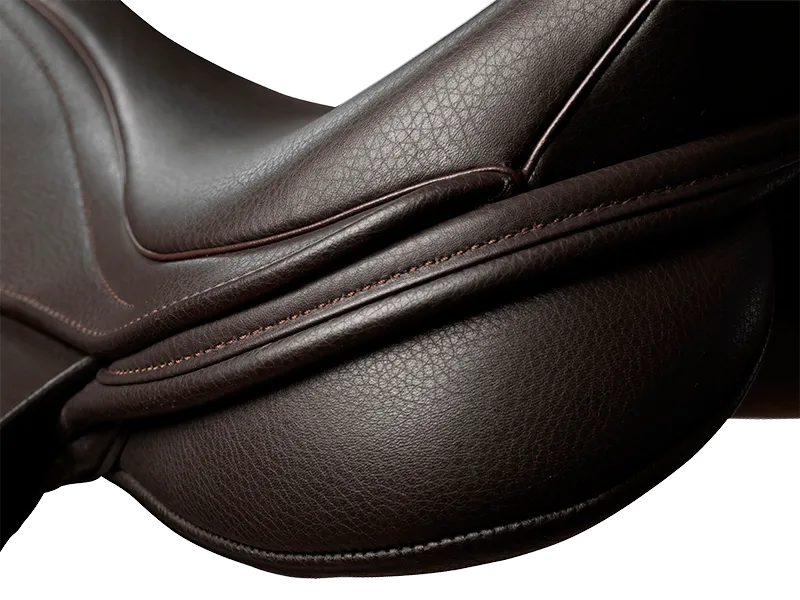Kent & Masters S Series Jumping Saddle