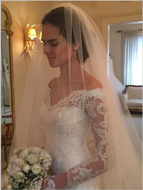 Lace Sheath Long Sleeves Wedding Dresses,Off Shoulder Court Train Wedding Dresses