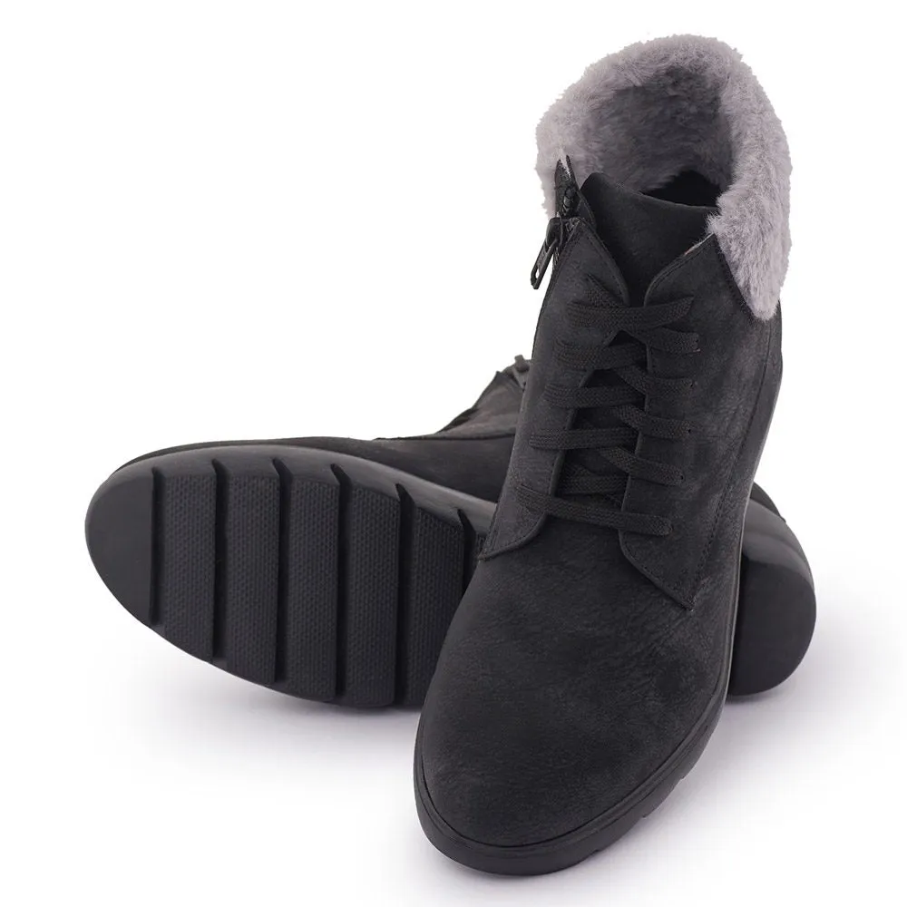 Leezu Black Vegan Fur Boots