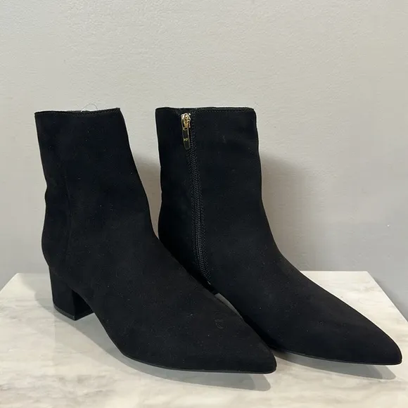 Marc Fisher Black Suede Pointy Toe Ankle Booties Size 6.5