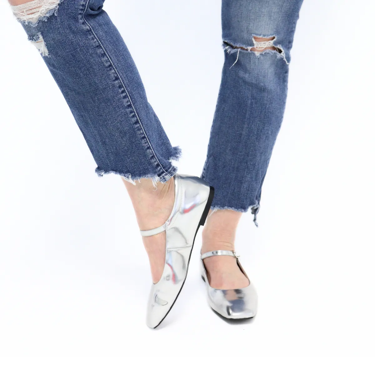 Maya Metallic Silver