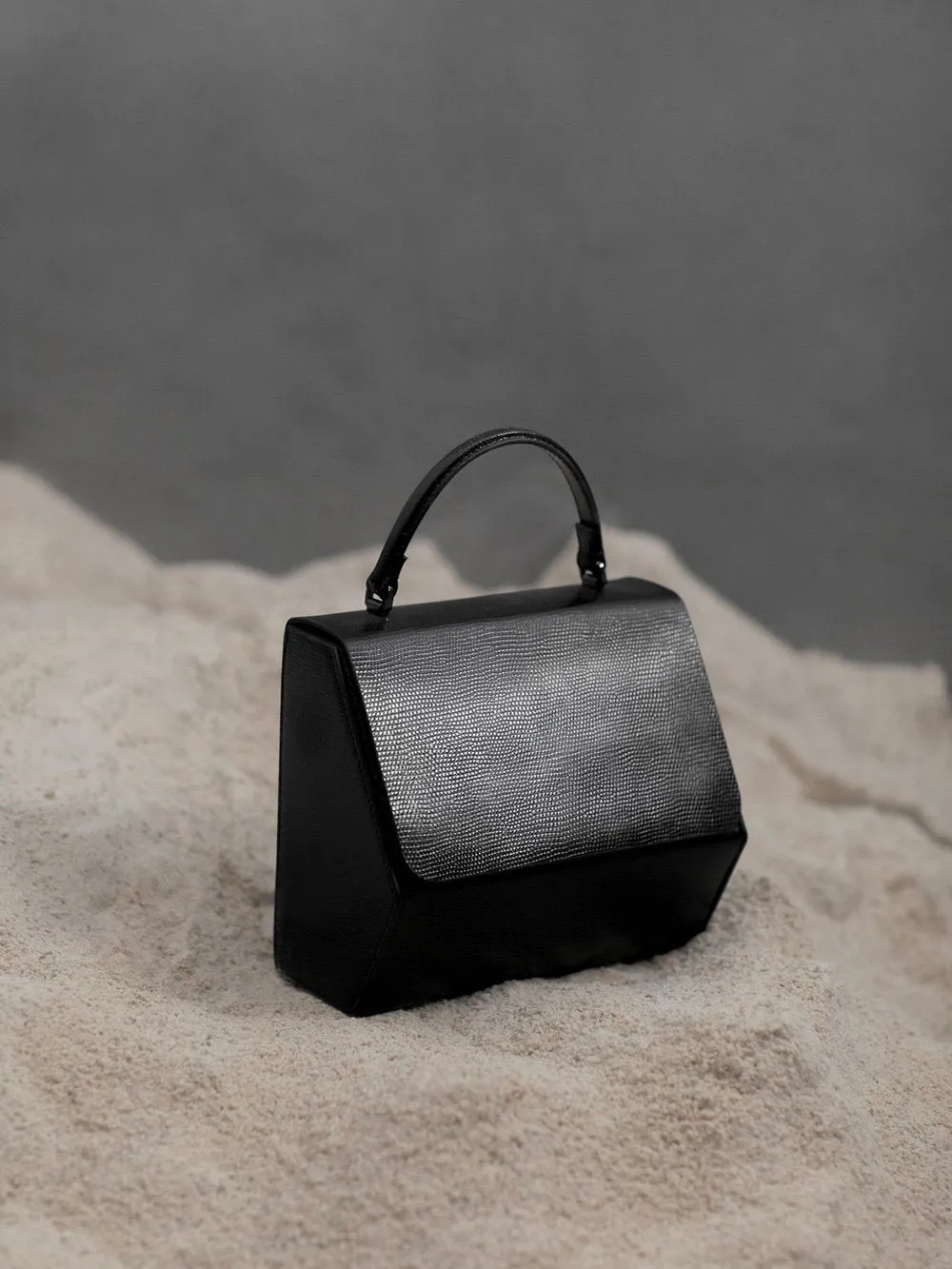 Perona   I   Bag - Leather Tashi In Saddle Brown
