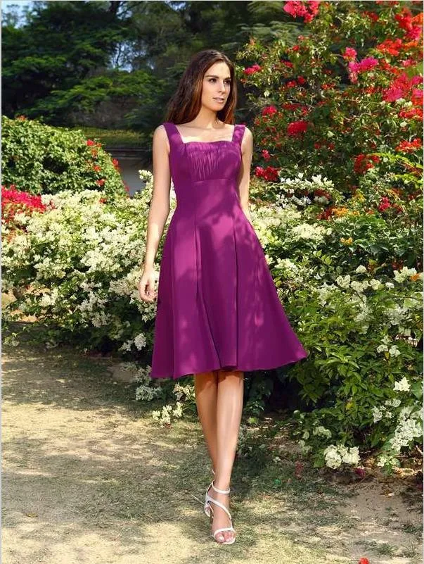 Princess Chiffon Bridesmaid Dresses,Square Sleeveless Short Bridesmaid Dresses