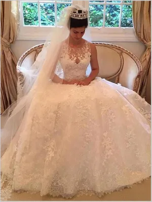 Princess Lace Applique Round Neck Wedding Dresses Court Train Dress