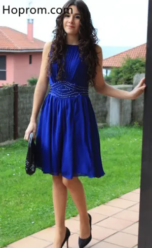Scoop Neck A-line Chiffon Knee-length Beading Homecoming Dresses