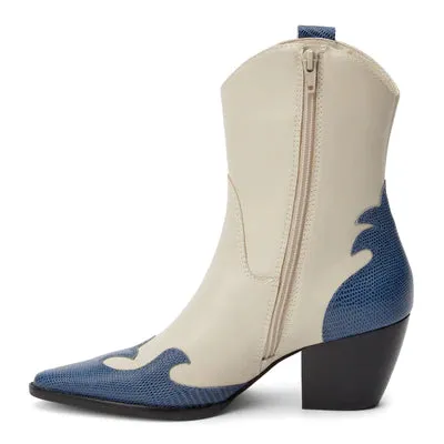 The Claude Boots