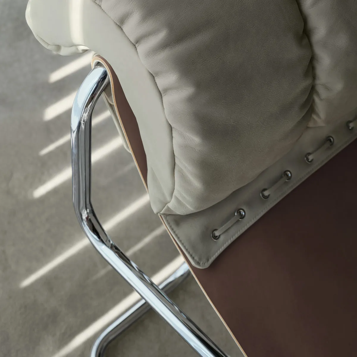 Tucroma Occ. Chair