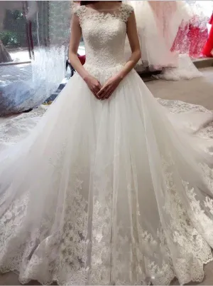 Tulle Applique Bateau Court Train Wedding Dresses Ball Gown