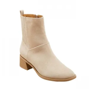 Universal Thread Low Block Ankle Boots with Memory Foam Insole Taupe Brown 5.5M