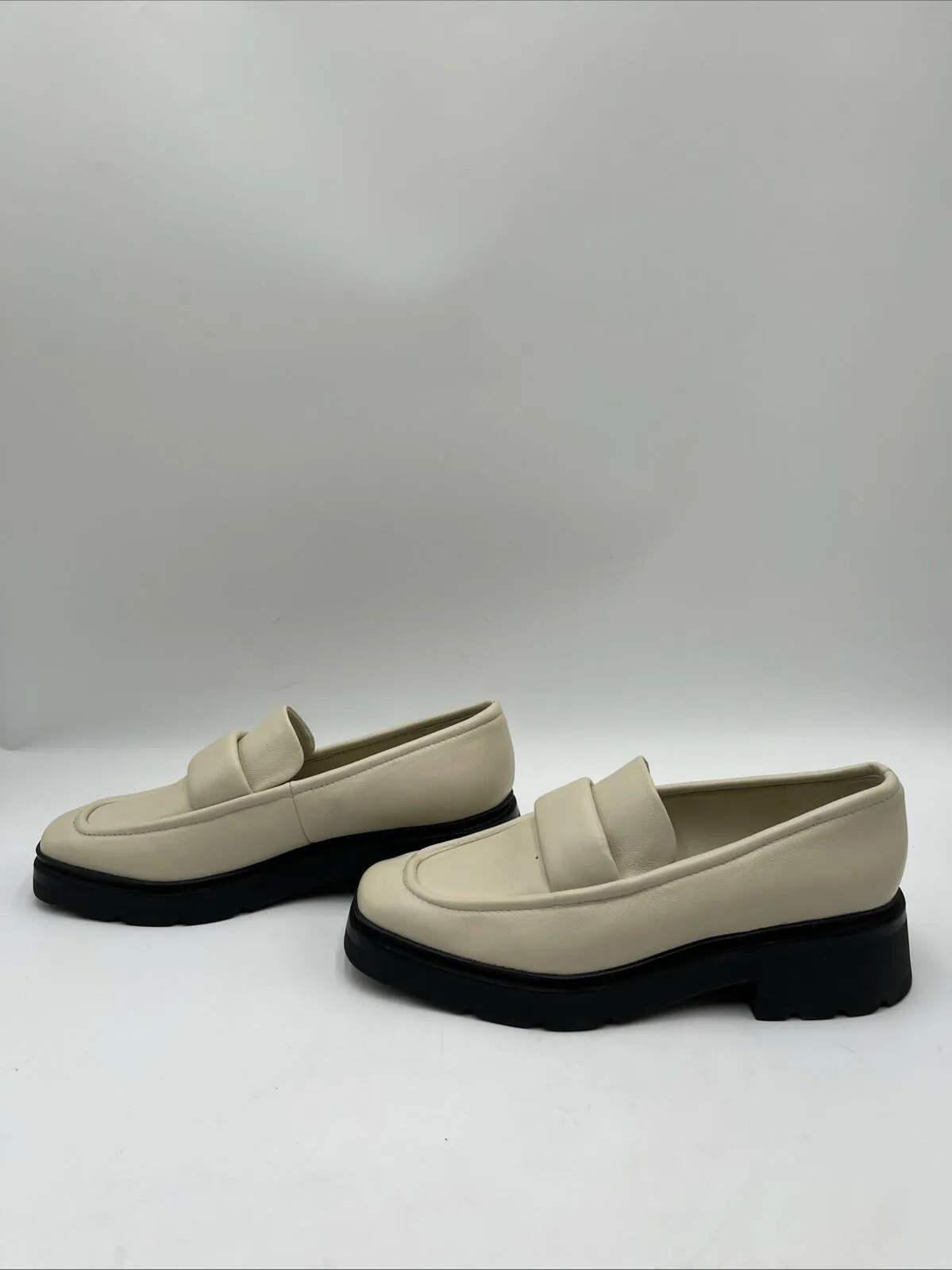 Vince Women’s Robin Platform Loafers Eggshell Size 8M/38.5 - Very Good