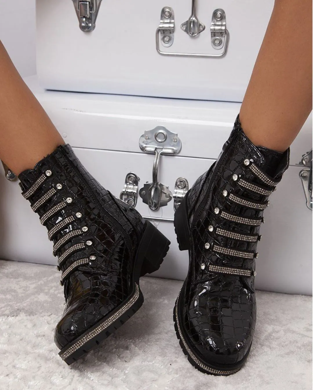 Women Boots Black Pu Leather Boots Female Zipper Cross-tied Shoes Buckle Riding Boots